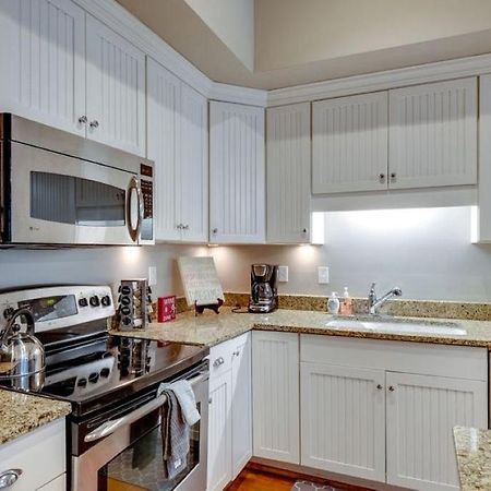 201 York #3 - Homey Downtown 2 Bedroom Steps From The River Savannah Extérieur photo